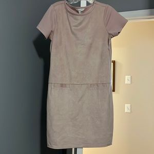 Size small pink charming Charlie dress!